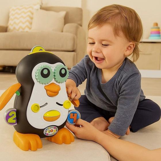 Brinquedo Criança Presente Bonequinho Animal Asa Pinguino Bichinho Divertido Som Menino Menina - Maral